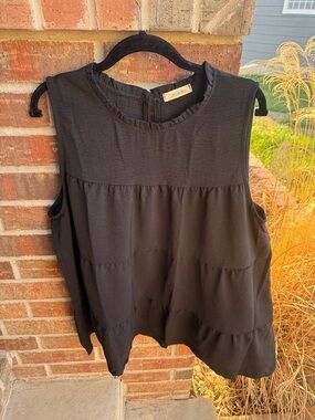 Cotton Bleu Ladies XL Black Tiered Poly Sleeveless Top w/ruffled neckline